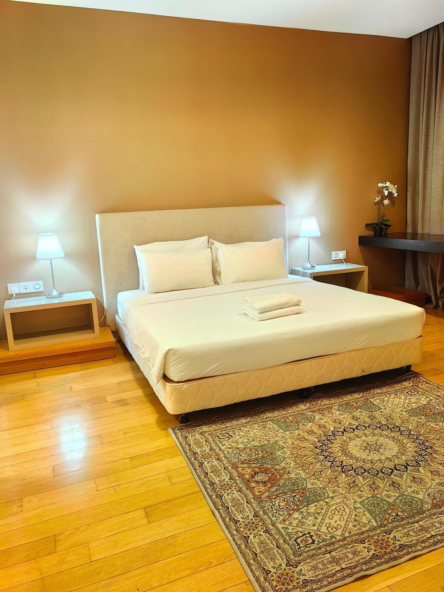 Platinum Klcc & Bukit Bintang Apartment Kuala Lumpur Luaran gambar
