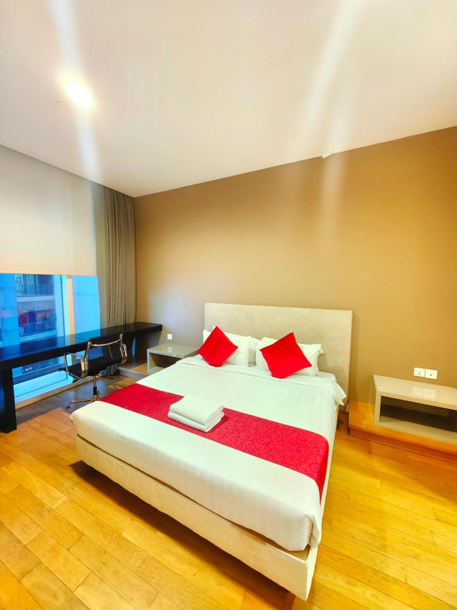 Platinum Klcc & Bukit Bintang Apartment Kuala Lumpur Luaran gambar