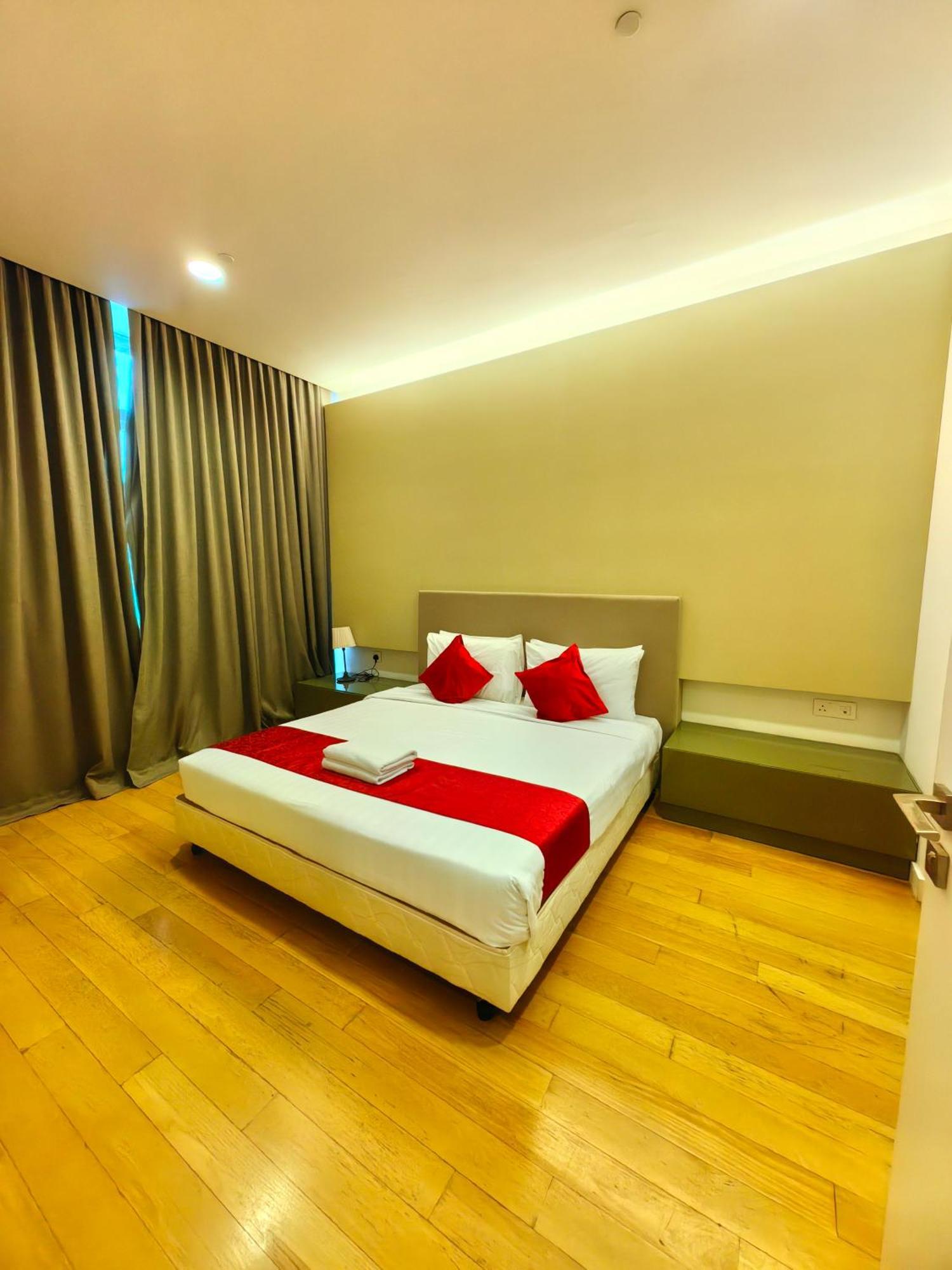 Platinum Klcc & Bukit Bintang Apartment Kuala Lumpur Luaran gambar