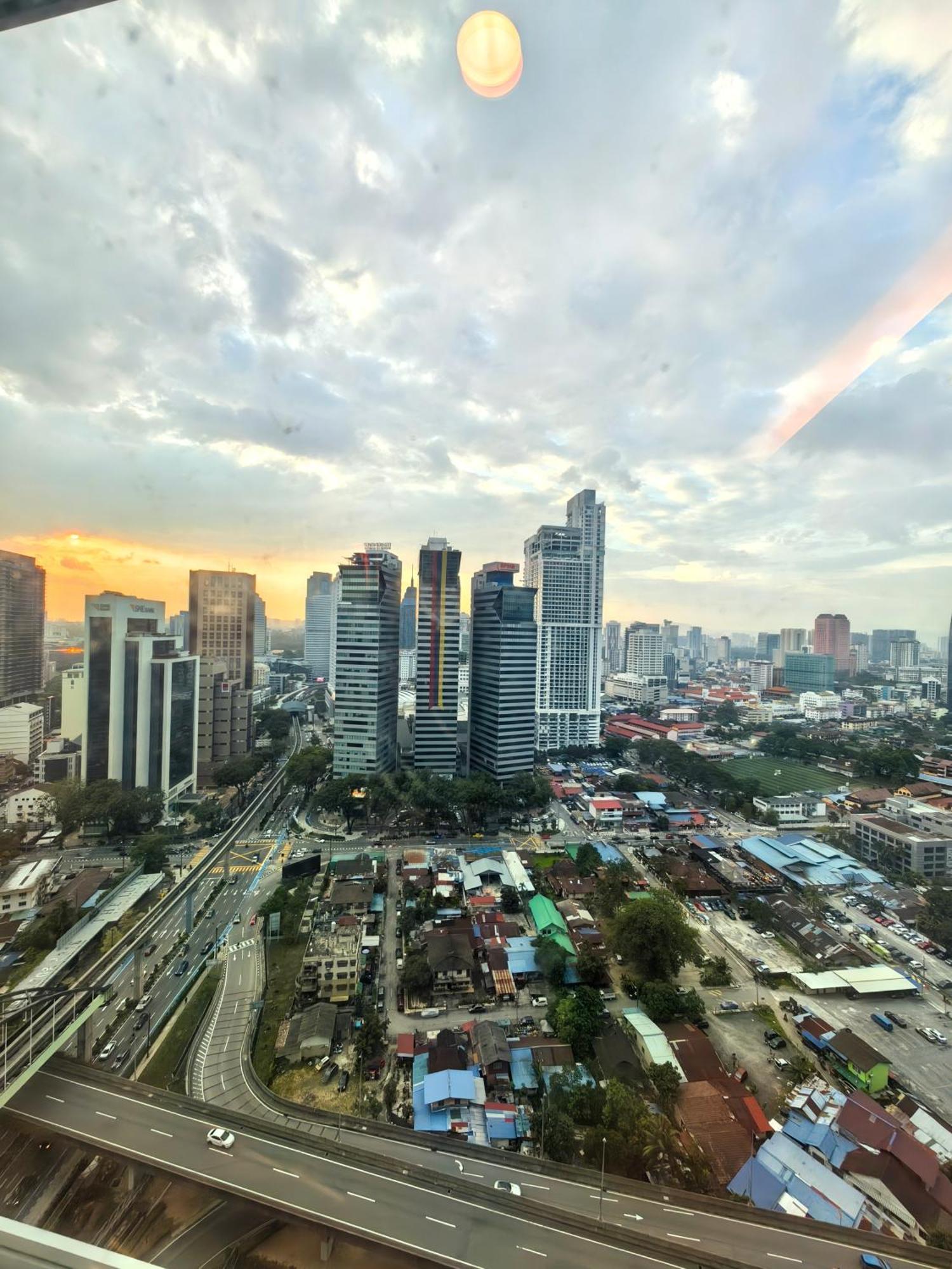 Platinum Klcc & Bukit Bintang Apartment Kuala Lumpur Luaran gambar