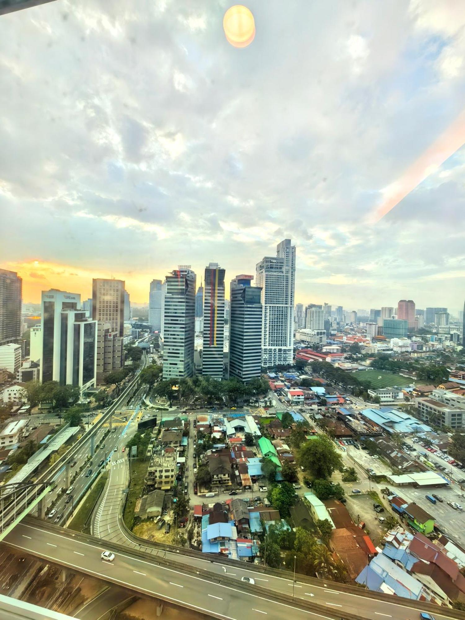 Platinum Klcc & Bukit Bintang Apartment Kuala Lumpur Luaran gambar