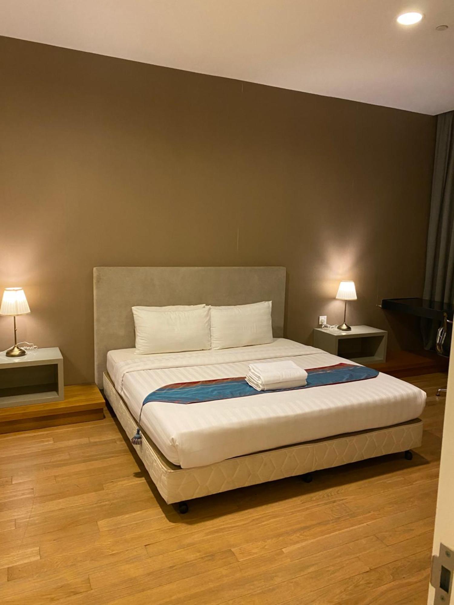 Platinum Klcc & Bukit Bintang Apartment Kuala Lumpur Luaran gambar