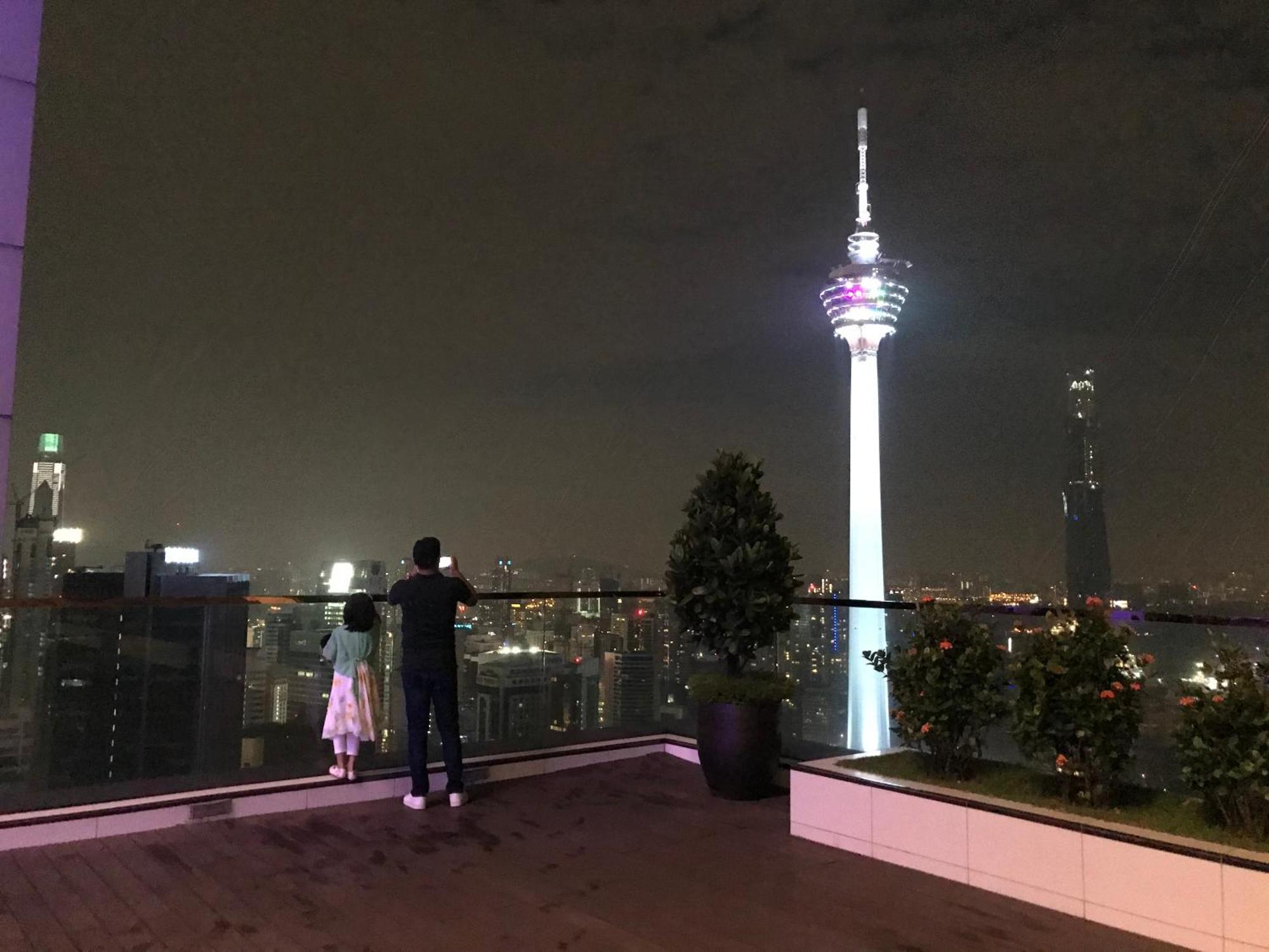 Platinum Klcc & Bukit Bintang Apartment Kuala Lumpur Luaran gambar